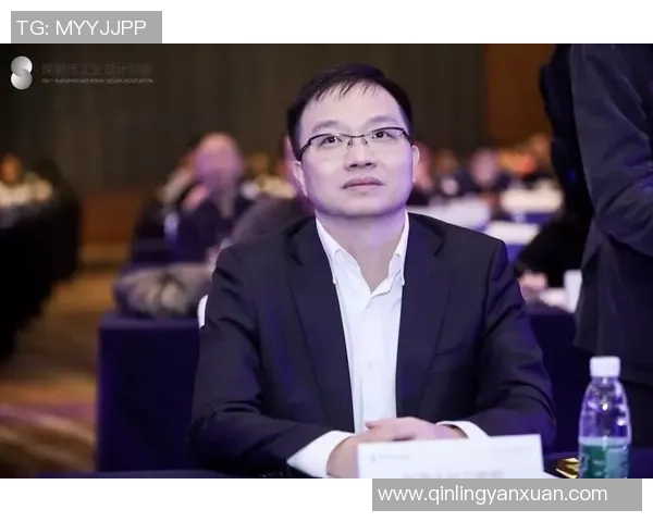 深圳飞亚达足球队球星实力解析与赛场表现全面剖析 深圳飞亚达足球队球星实力解析与赛场表现全面剖析