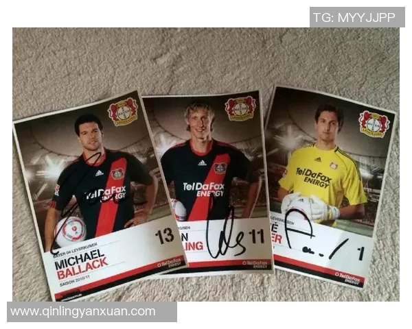 回顾足球巨星青春岁月 这些珍贵照片见证辉煌起点