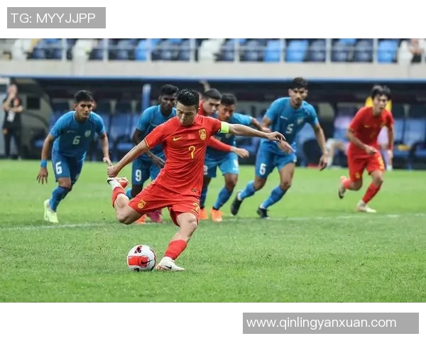 中国现役足球前十球员实力榜解析与未来展望